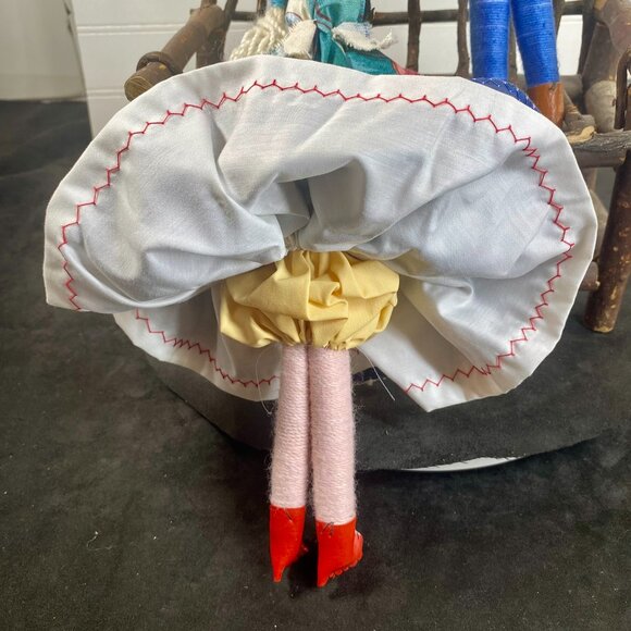 Vintage Sintra Folk Art Dolls from Portugal / Pair of Portuguese Vintage String - Picture 9 of 11